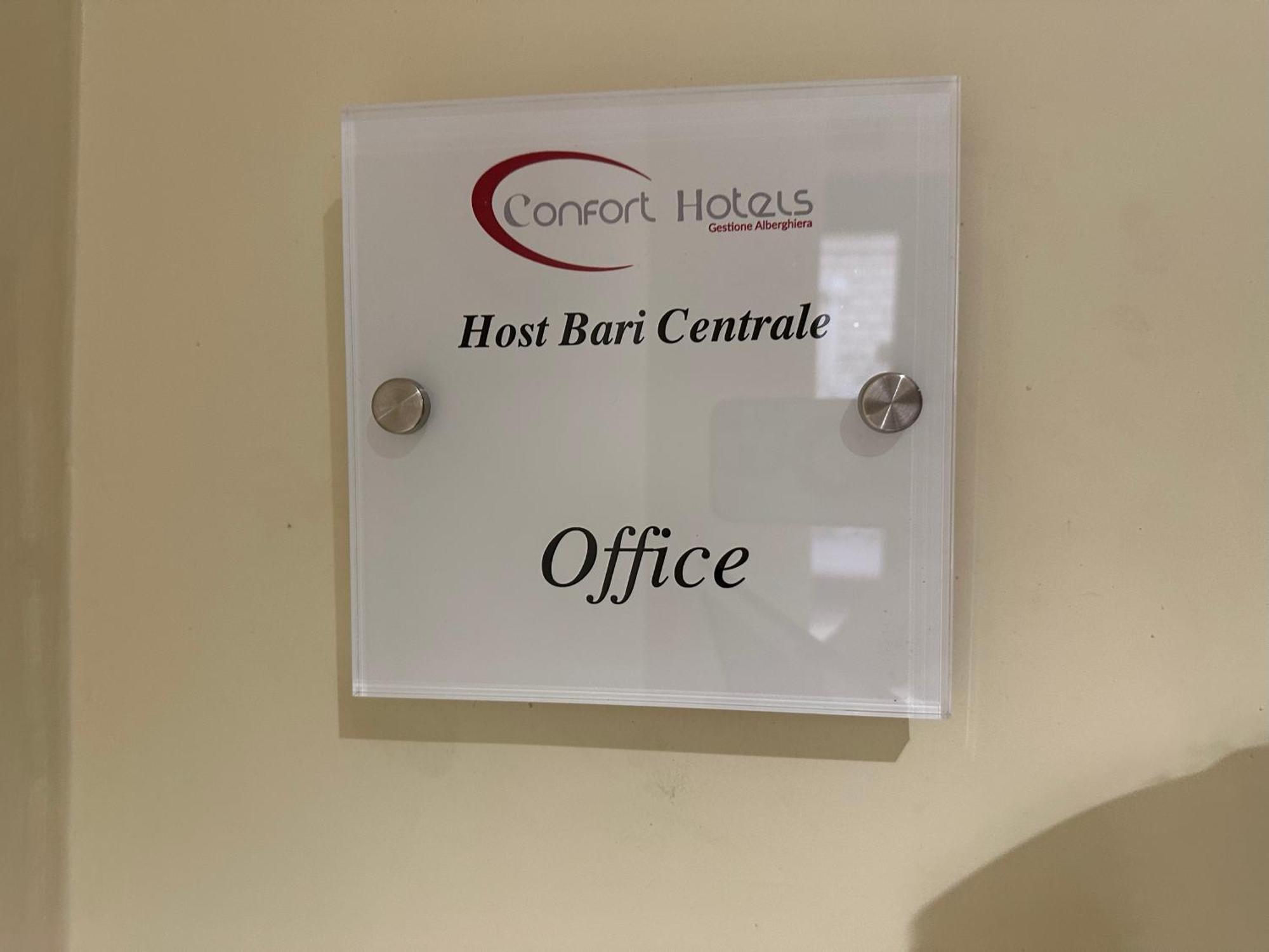 Cconforthotels Host Bari Centrale Dış mekan fotoğraf